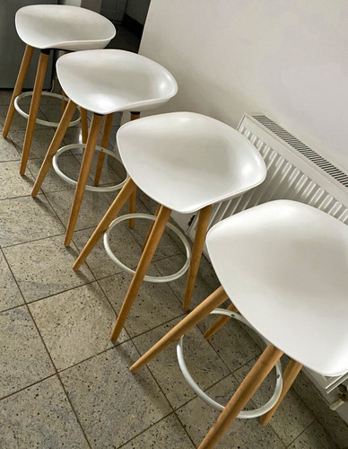 Set white bar stools - of, 4